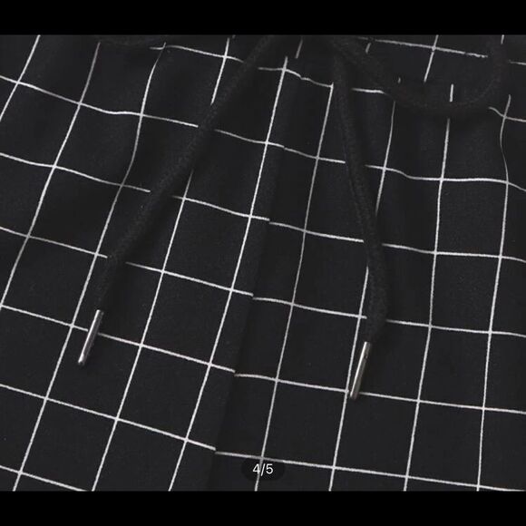 Shein plus black contrast shorts - Picture 4 of 10